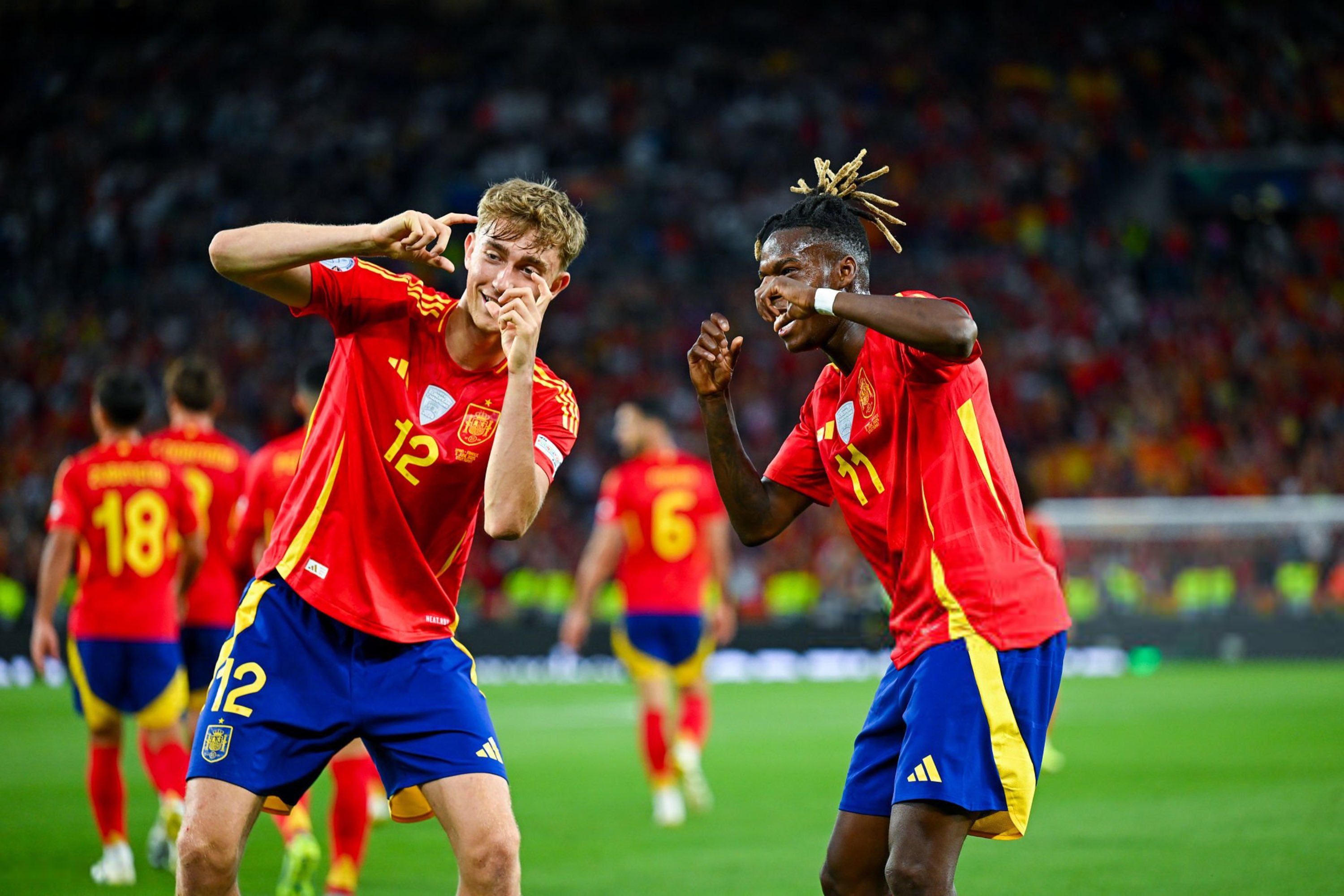 欧国联盟赛事拉开帷幕，激烈对抗引人期待